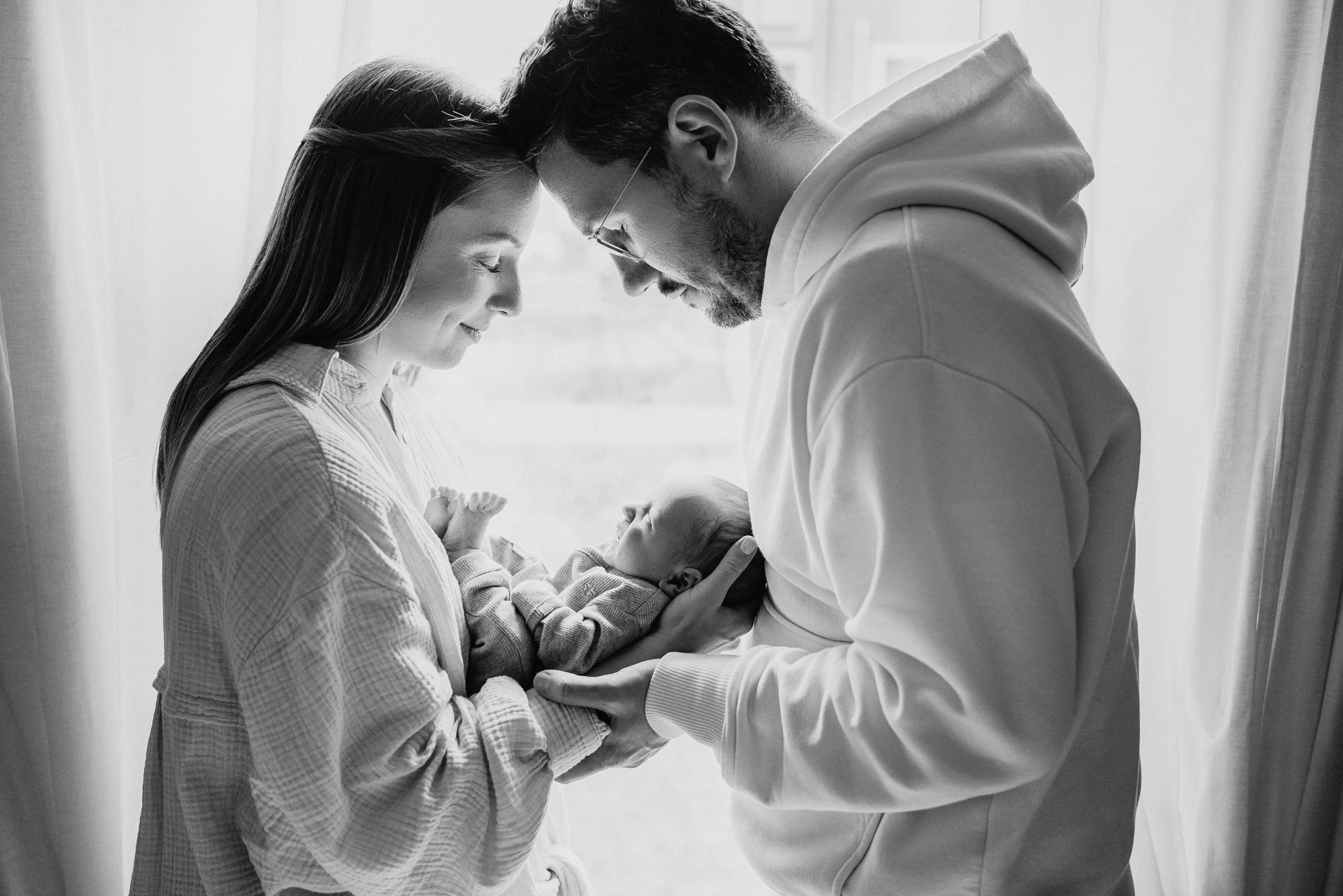 Baby-Fotoshooting und Neugeborenen Fotografie zuhause in Hamburg, Stade oder Hemmoor